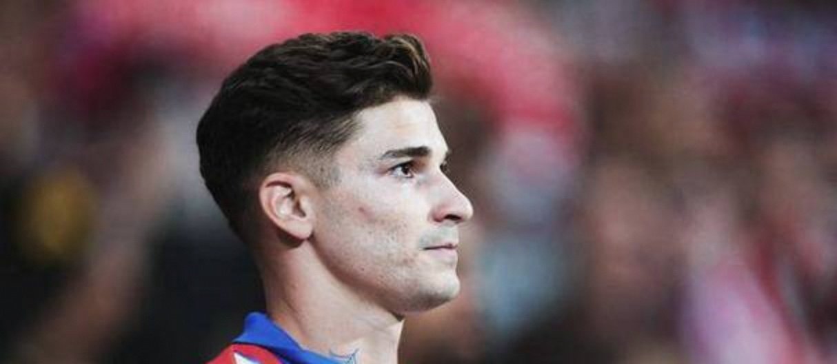 关于韩国鏖战加拿大，阿尔瓦雷斯完成帽子戏法的信息