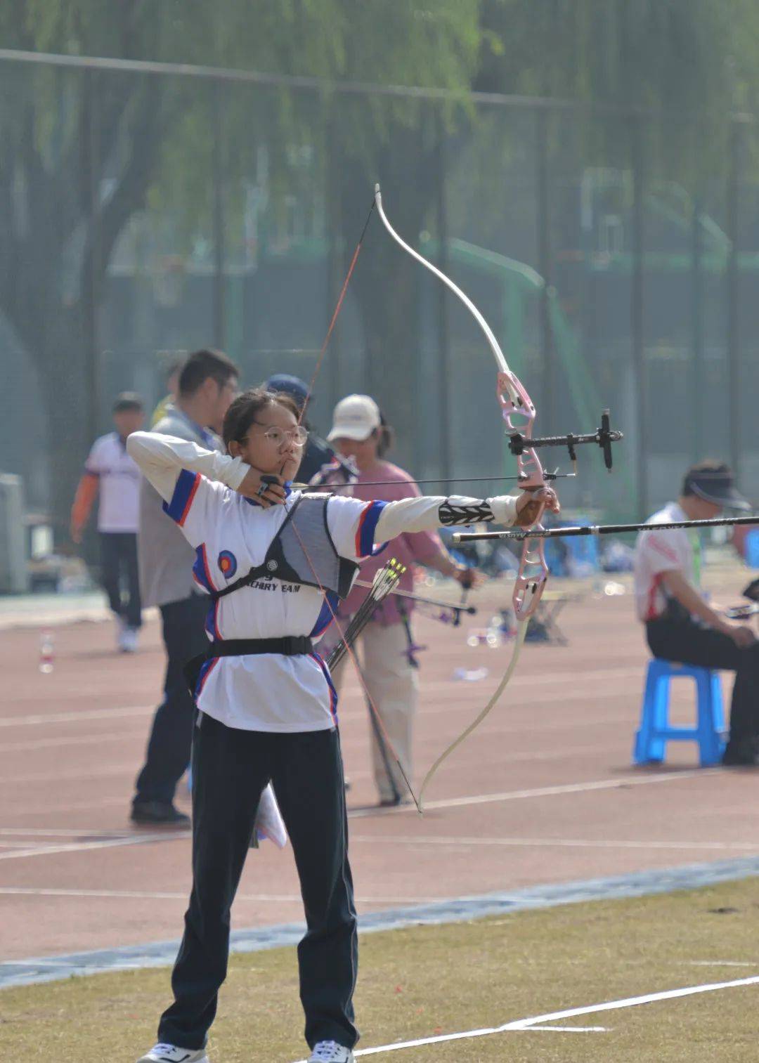 韩国射箭选手连续两轮击败对手 韩国射箭选手连续两轮击败对手