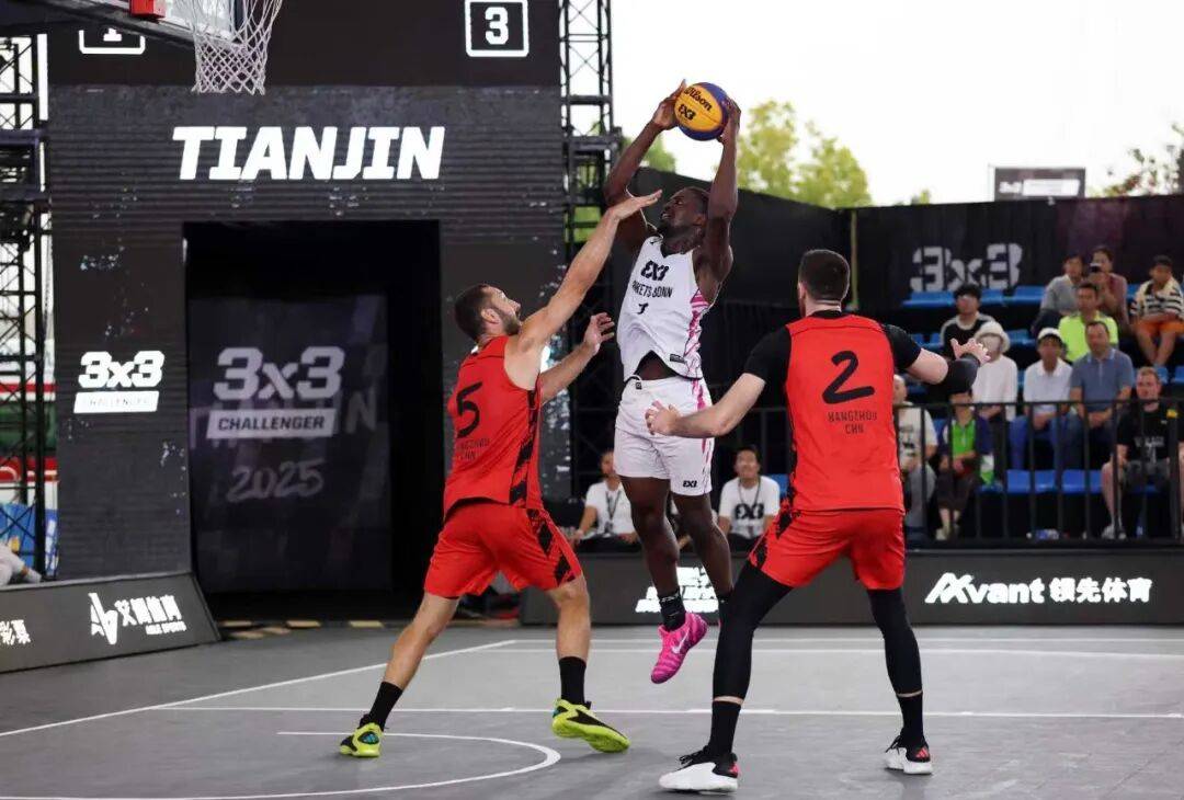 全球范围内的篮球比赛越来越受欢迎的简单介绍