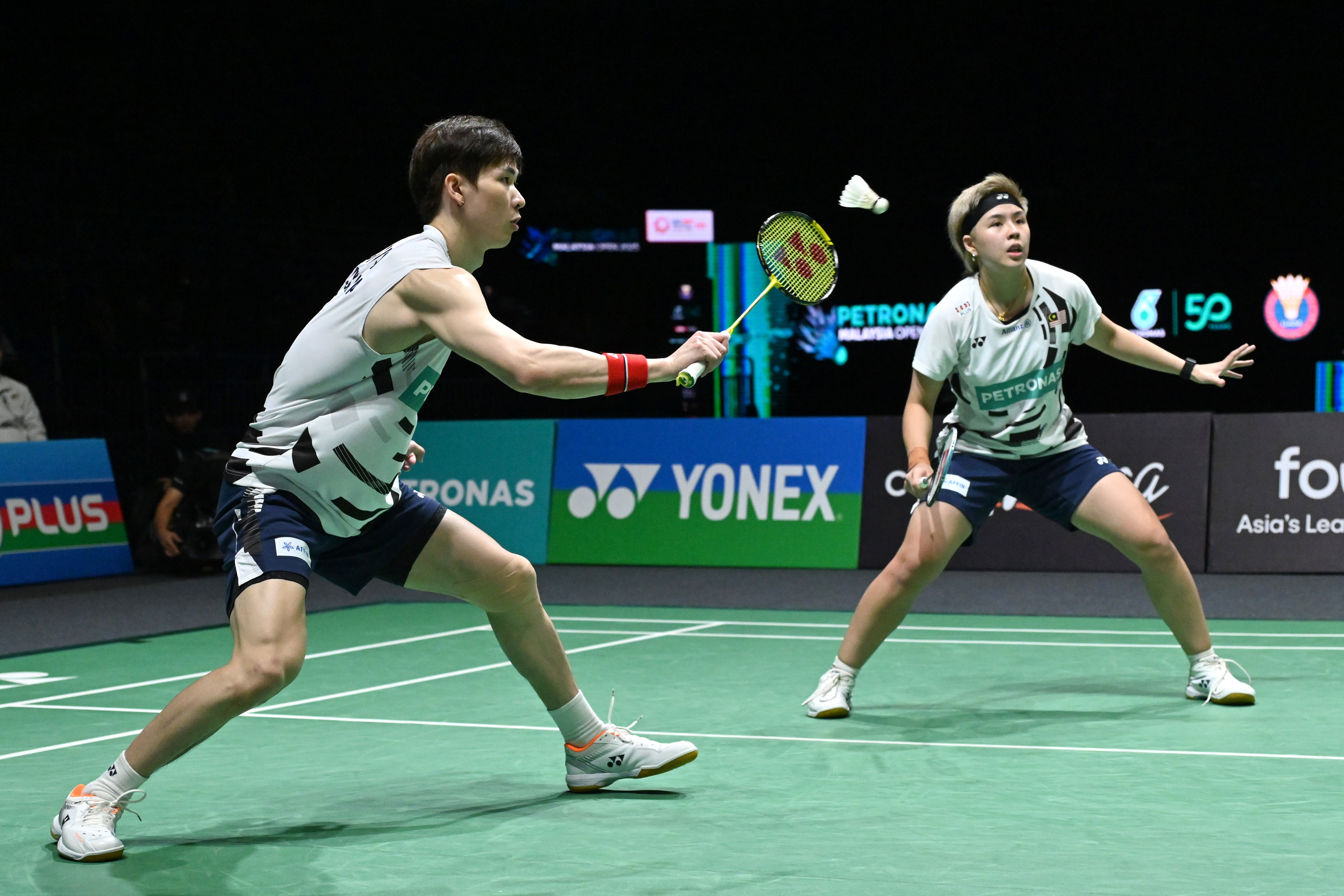 包含马来西亚羽毛球队完胜韩国羽毛球队，戴资颖统治全场的词条