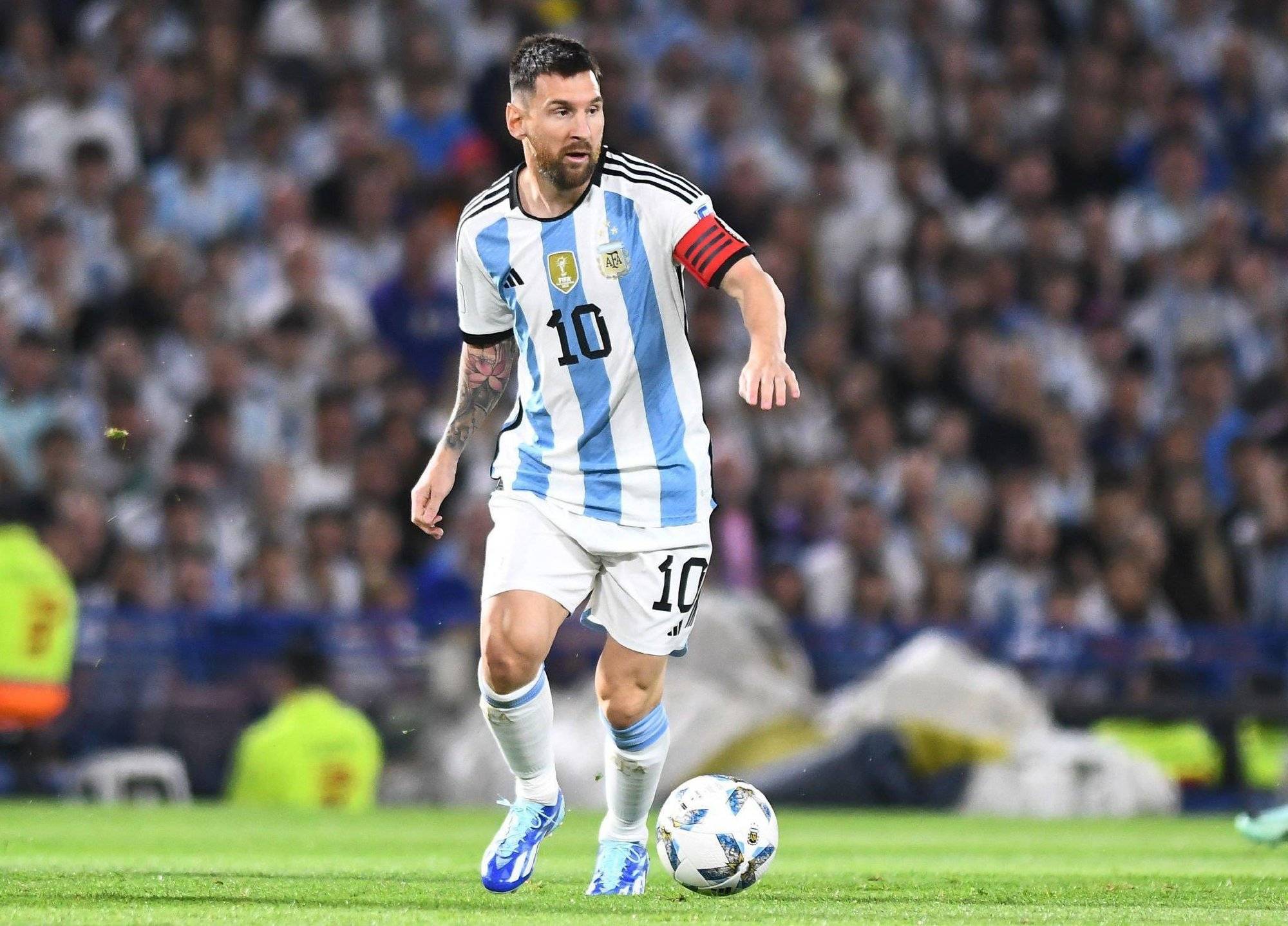 乌拉圭绝杀阿根廷，加维点燃赛场的简单介绍