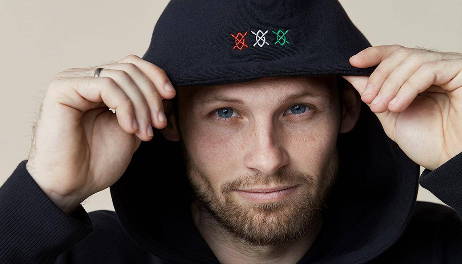 阿贾克斯风生水起，冠军之路的简单介绍