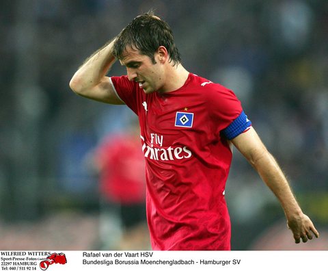 关于汉堡SV避免失利，挣扎争取保级机会的信息