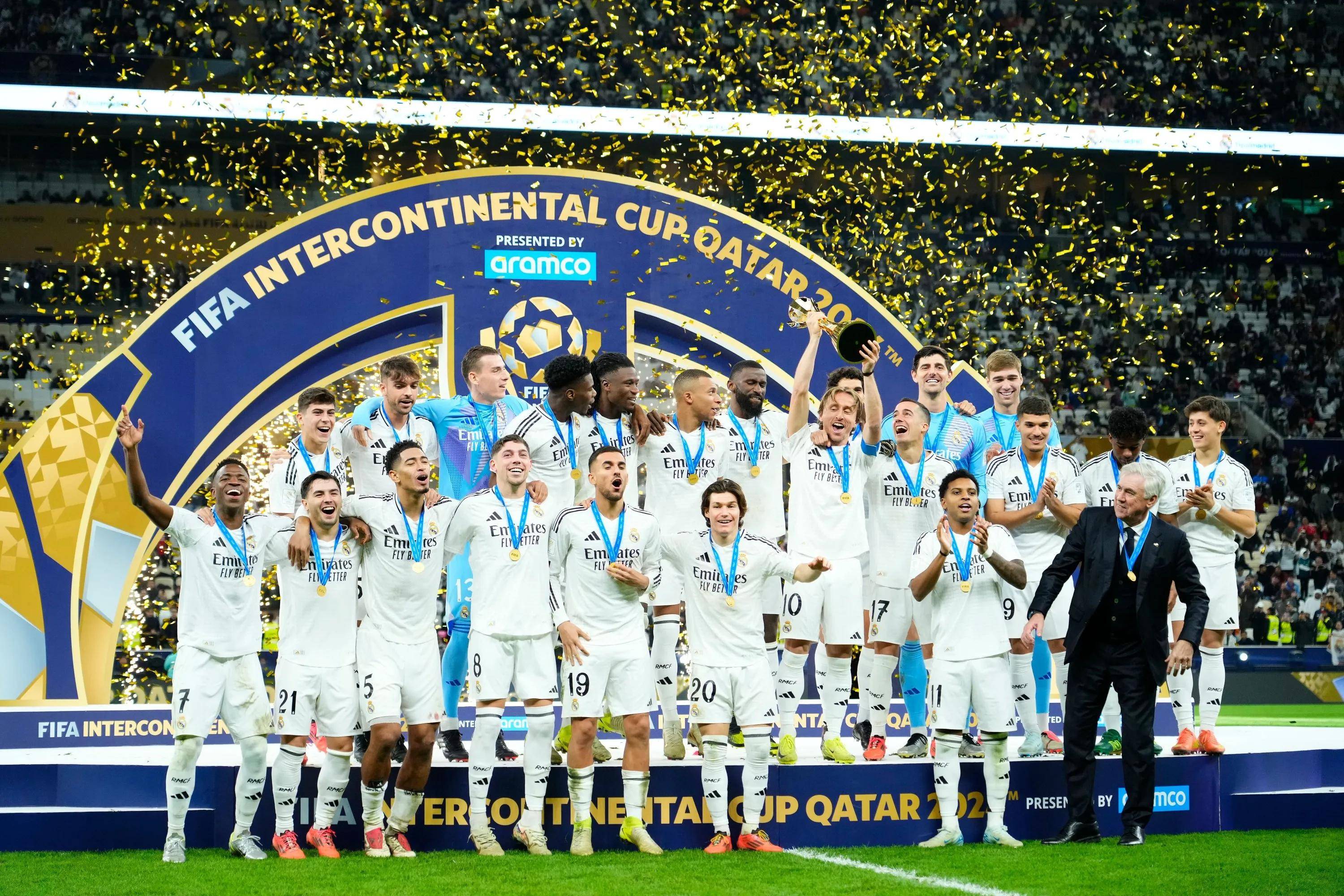 皇家马德里重夺胜利，晋级欧冠强