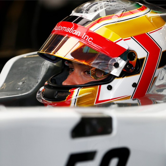 关于威廉姆斯横扫哈斯车队，皮亚斯特里高光表现的信息