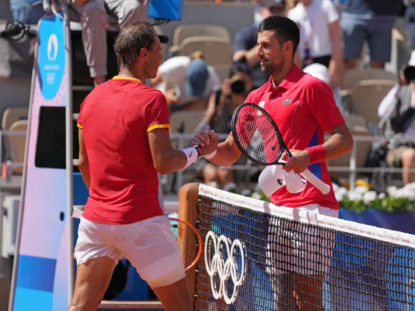 包含法国网球队轻取澳大利亚网球队，纳达尔制霸全场的词条