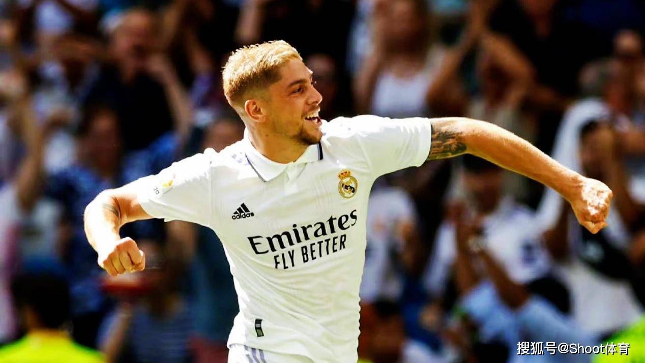 尤文翻盘莱比锡红牛，阿尔瓦雷斯扛起全队