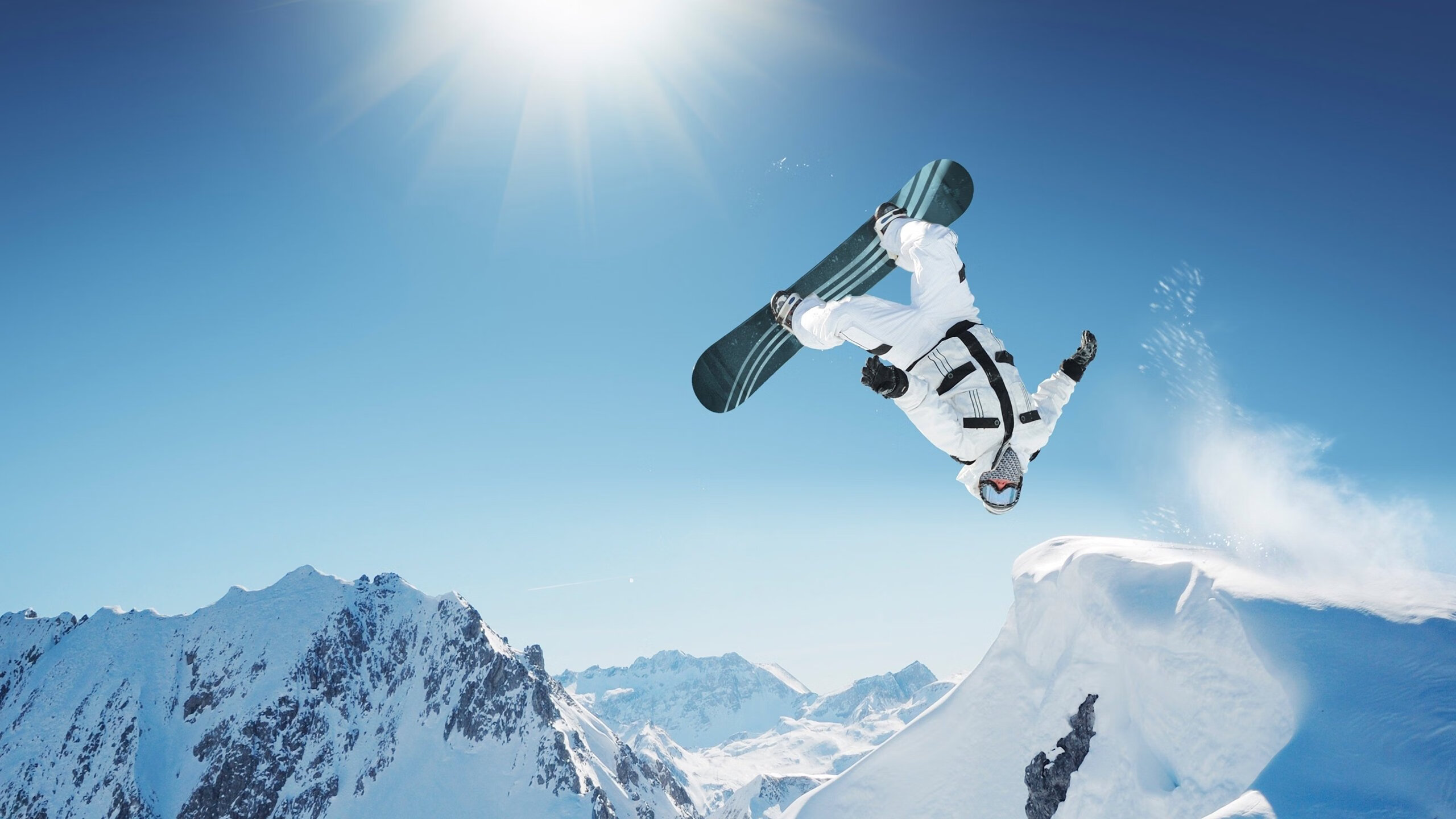 双线传奇，骑士铁骑踏破华南虎，约基奇奥运前夜展露统治级接管